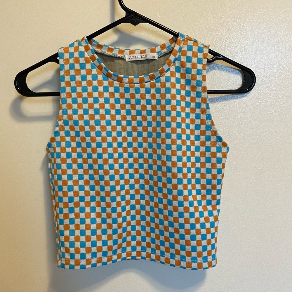 Checkered crop tank. Size XS.
